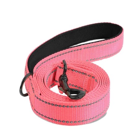5ft lead in pink with reflective banding and padded handle.